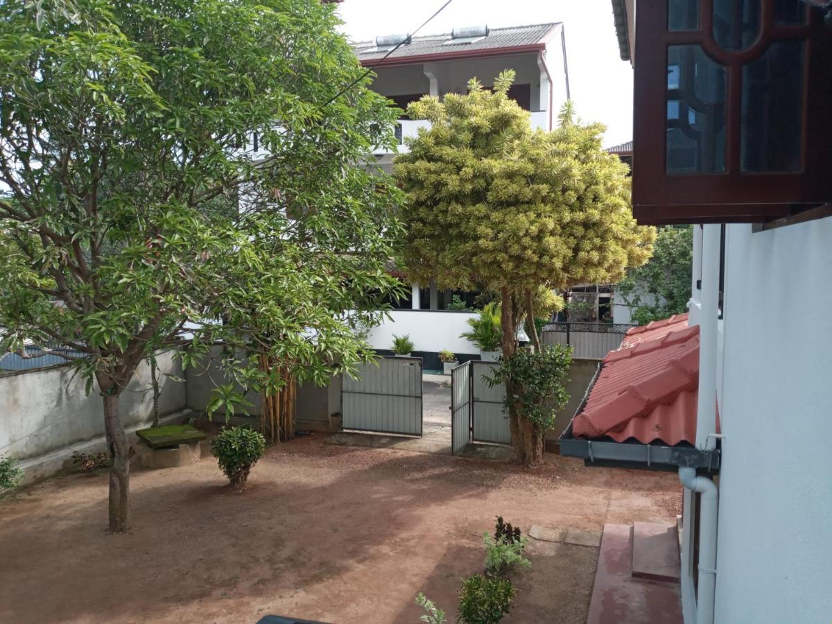 בנטוטה Tharul Home מראה חיצוני תמונה