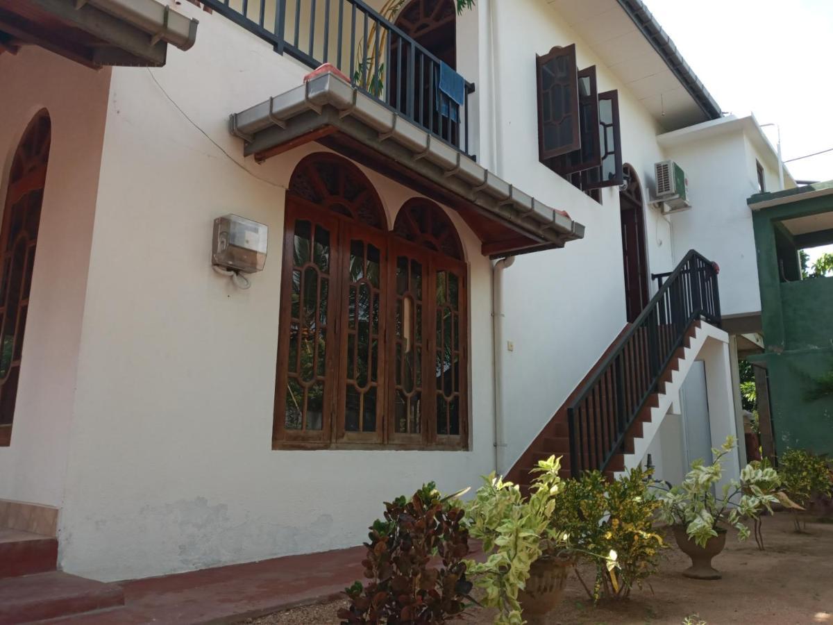 בנטוטה Tharul Home מראה חיצוני תמונה